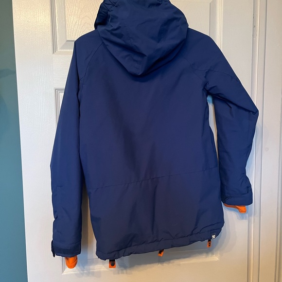 Youth DC Coat - Picture 3 of 3